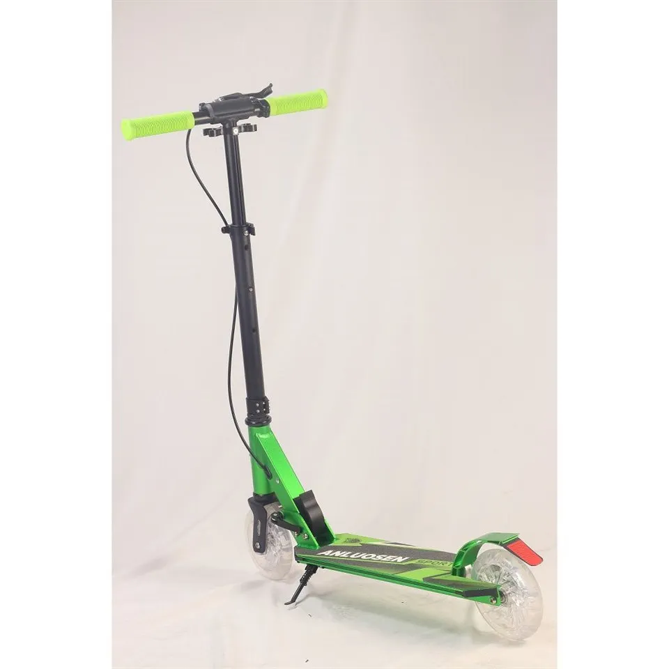 קטנוע למבוגרים מתקפל קל משקל מתכוונן